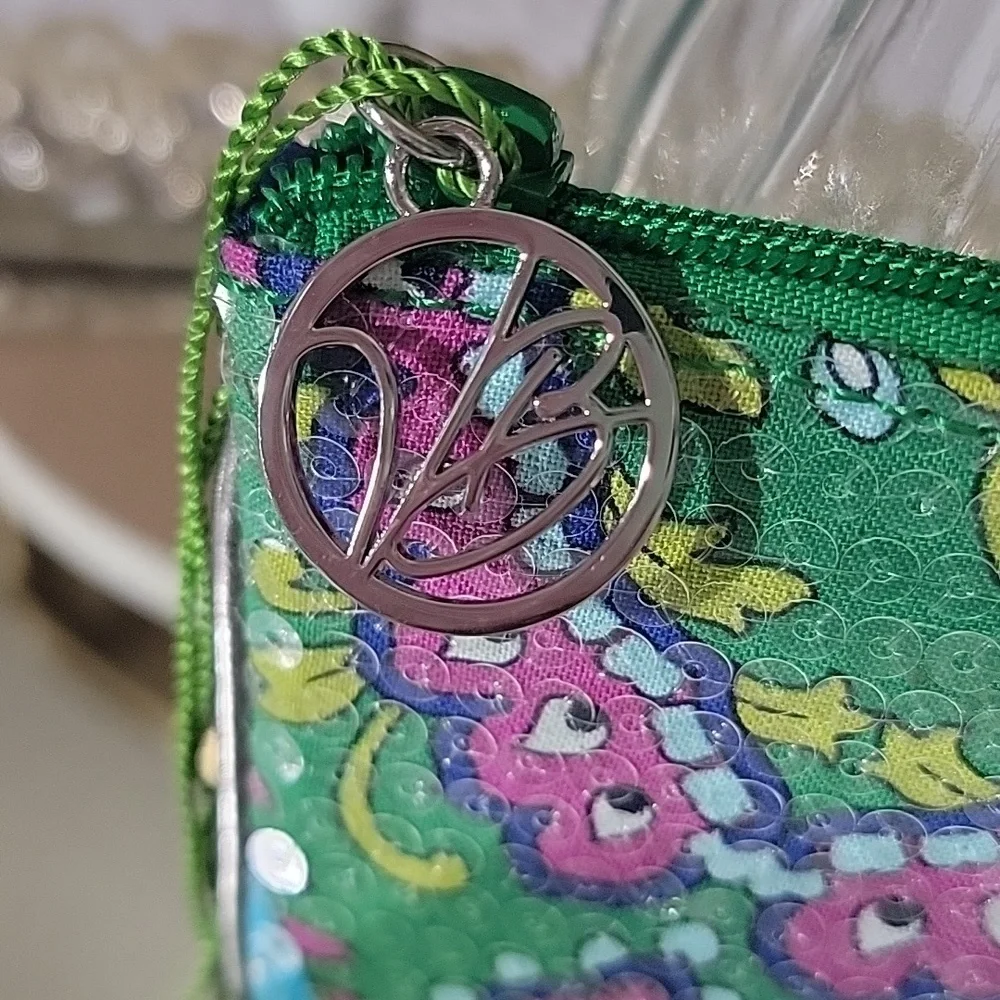 Vera Bradley Emerald Paisley Shimmer Zip Pouch Card Case - Picture 3 of 8